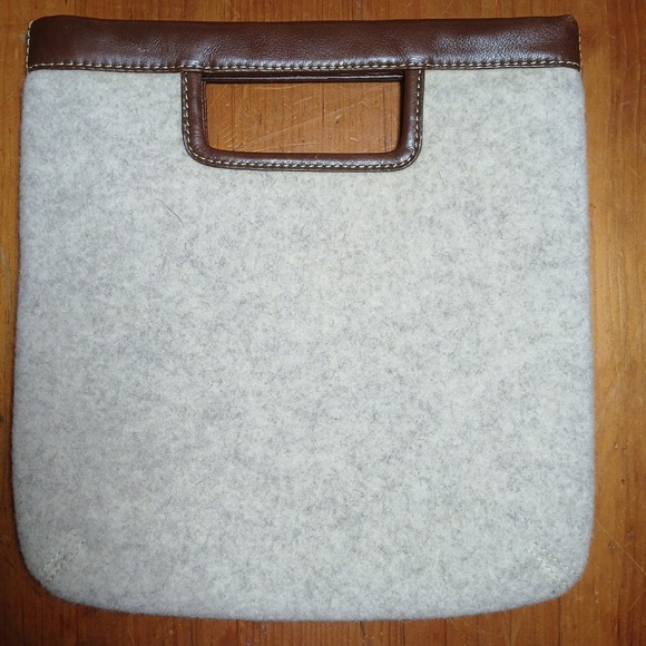 Banana Republic Gray Wool Felt Leather Clutch Tote Bag Cutout Handle Modern Chic - Picture 1 of 7